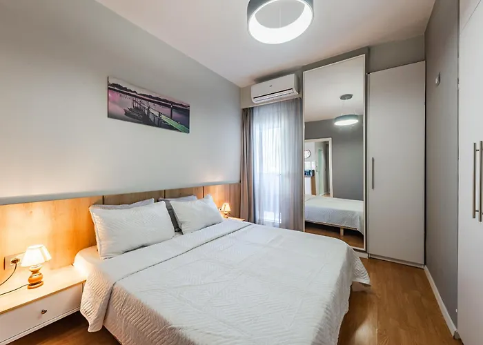 Appartement Bright L 15-min Walk To Center *