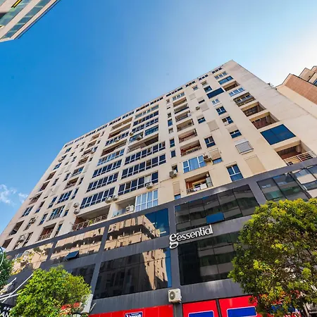 Bright L 15-min Walk To Center Tirana