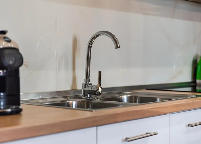 Apartmán Bright L 15-min Walk To Center Tirana